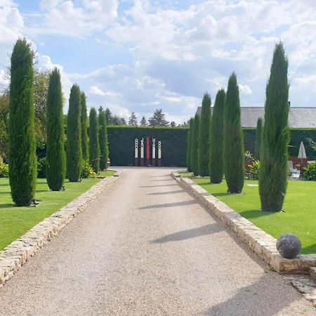 Les Loges De Saint Eloi Bed & Breakfast Pontlevoy Bagian luar foto