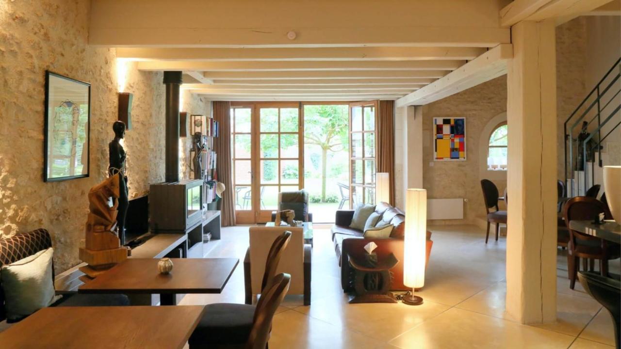 Les Loges De Saint Eloi Bed & Breakfast Pontlevoy Bagian luar foto