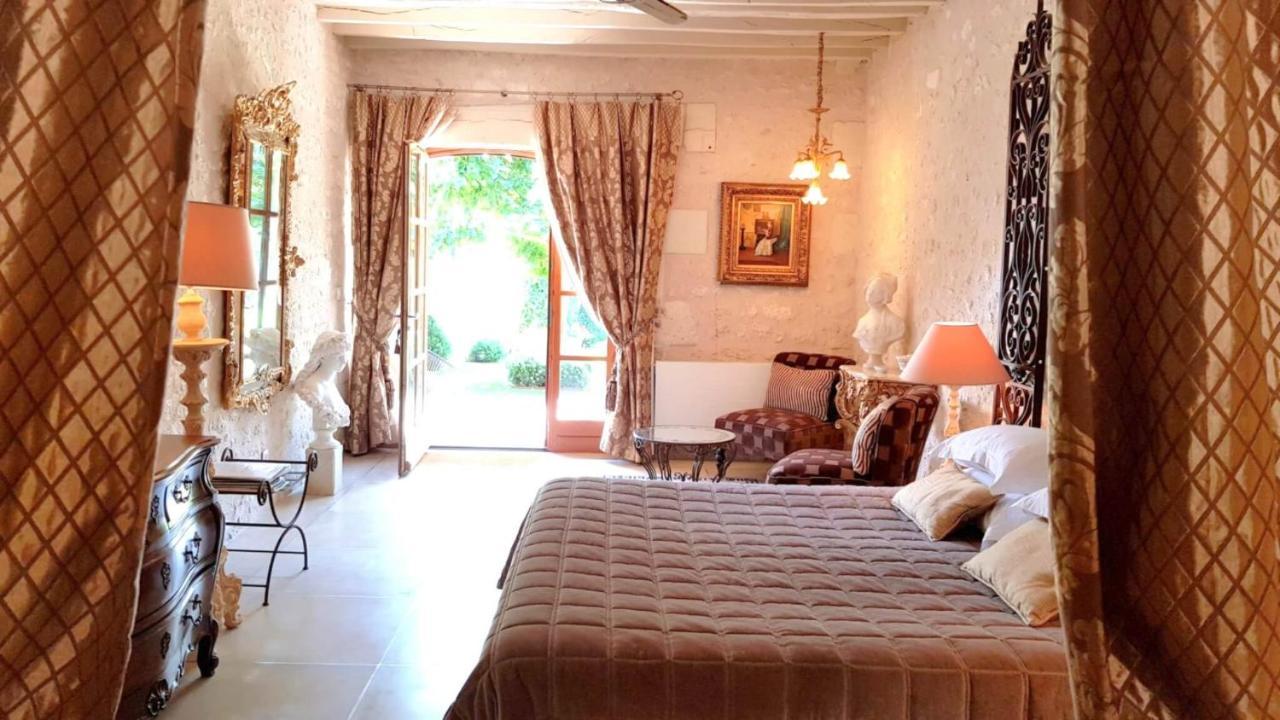 Les Loges De Saint Eloi Bed & Breakfast Pontlevoy Ruang foto