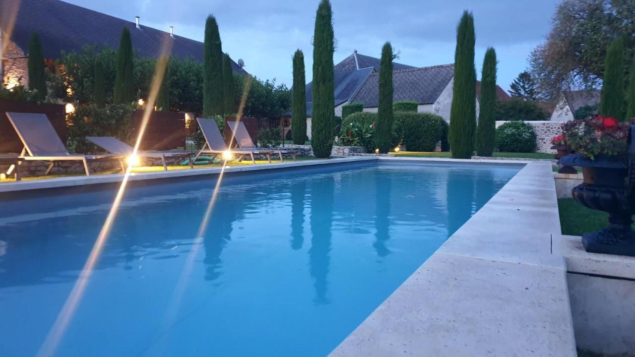 Les Loges De Saint Eloi Bed & Breakfast Pontlevoy Bagian luar foto